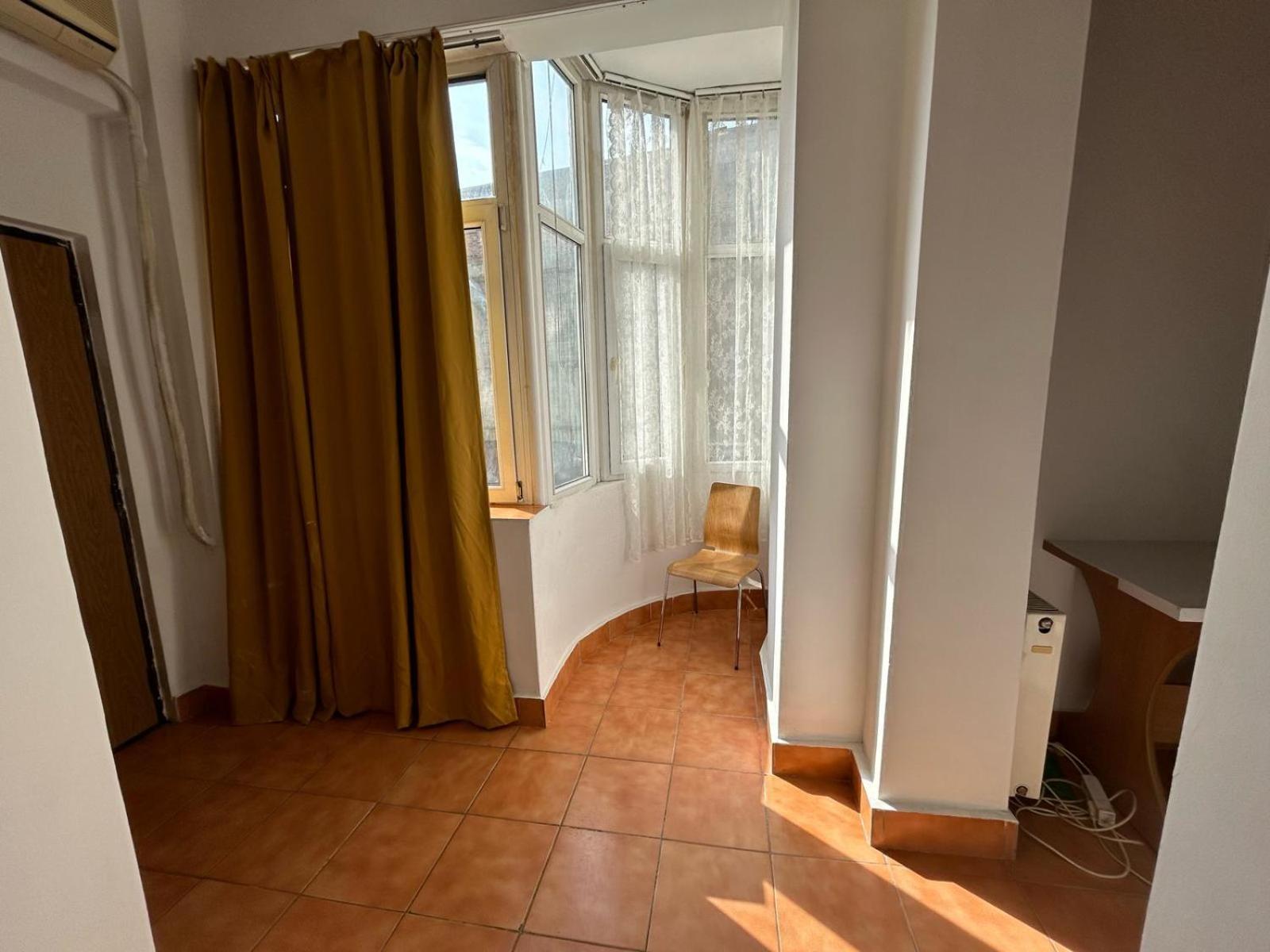 Magheru City Center Studio Apartment Bucharest Exterior photo